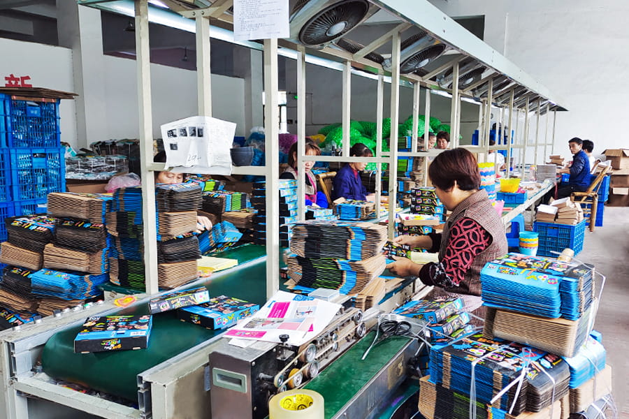 ورش المعارض